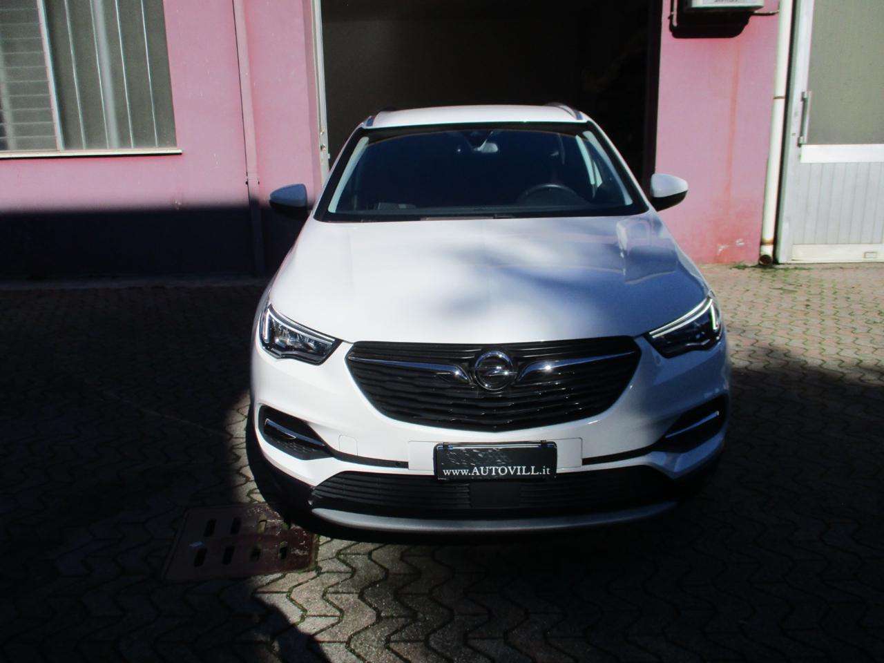 Opel Grandland X 1.5 diesel Ecotec Start&Stop aut. Business Ed.