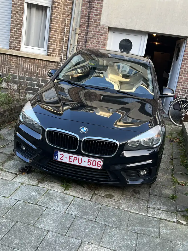 BMW 216