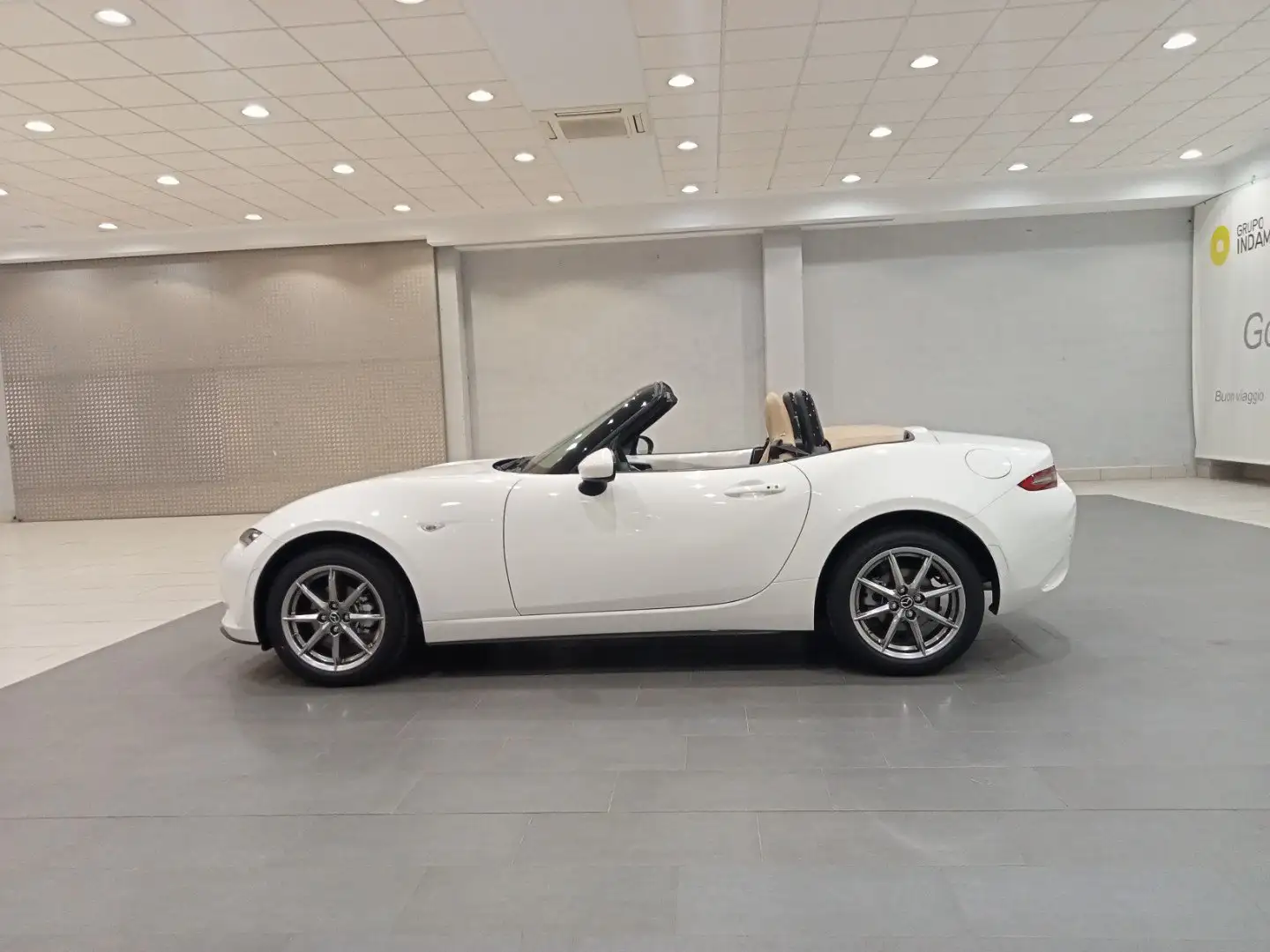 Mazda MX-5 ST 1.5 Skyactiv-G Kazari Blanc - 2