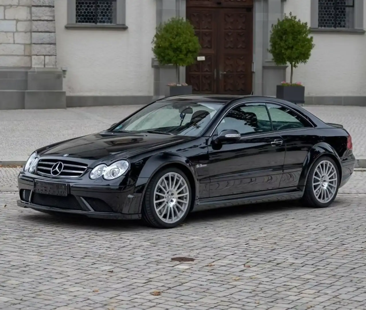 Mercedes-Benz CLK 63 AMG Aut. Schwarz - 1