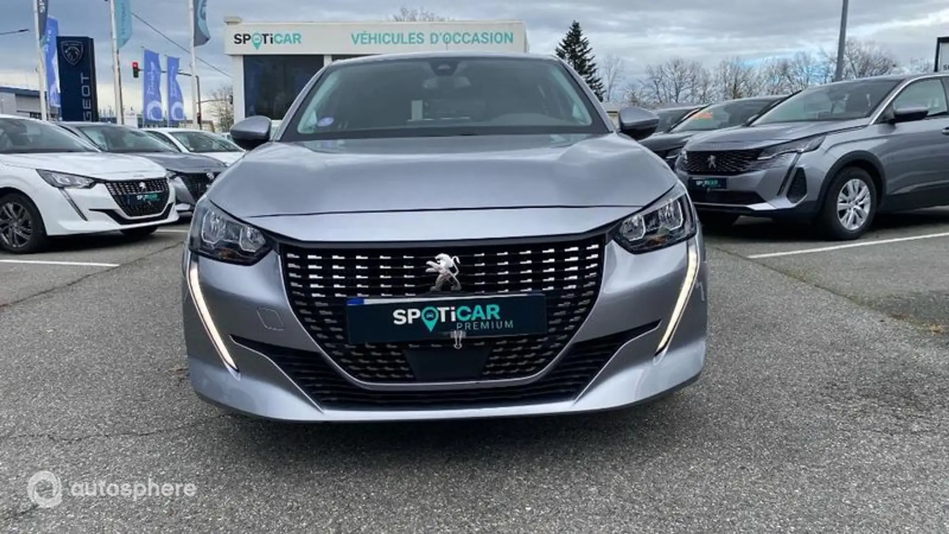 Peugeot 208 1.2 PureTech 100ch S\u0026S Allure Pack - 2