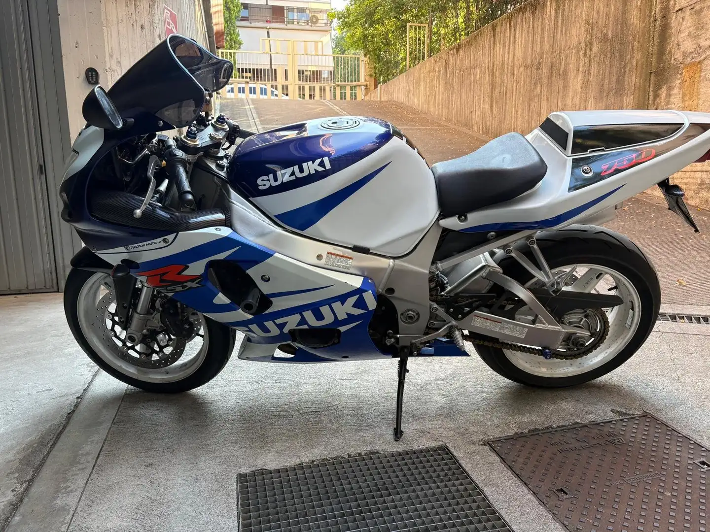 Suzuki GSX-R 750 - 2