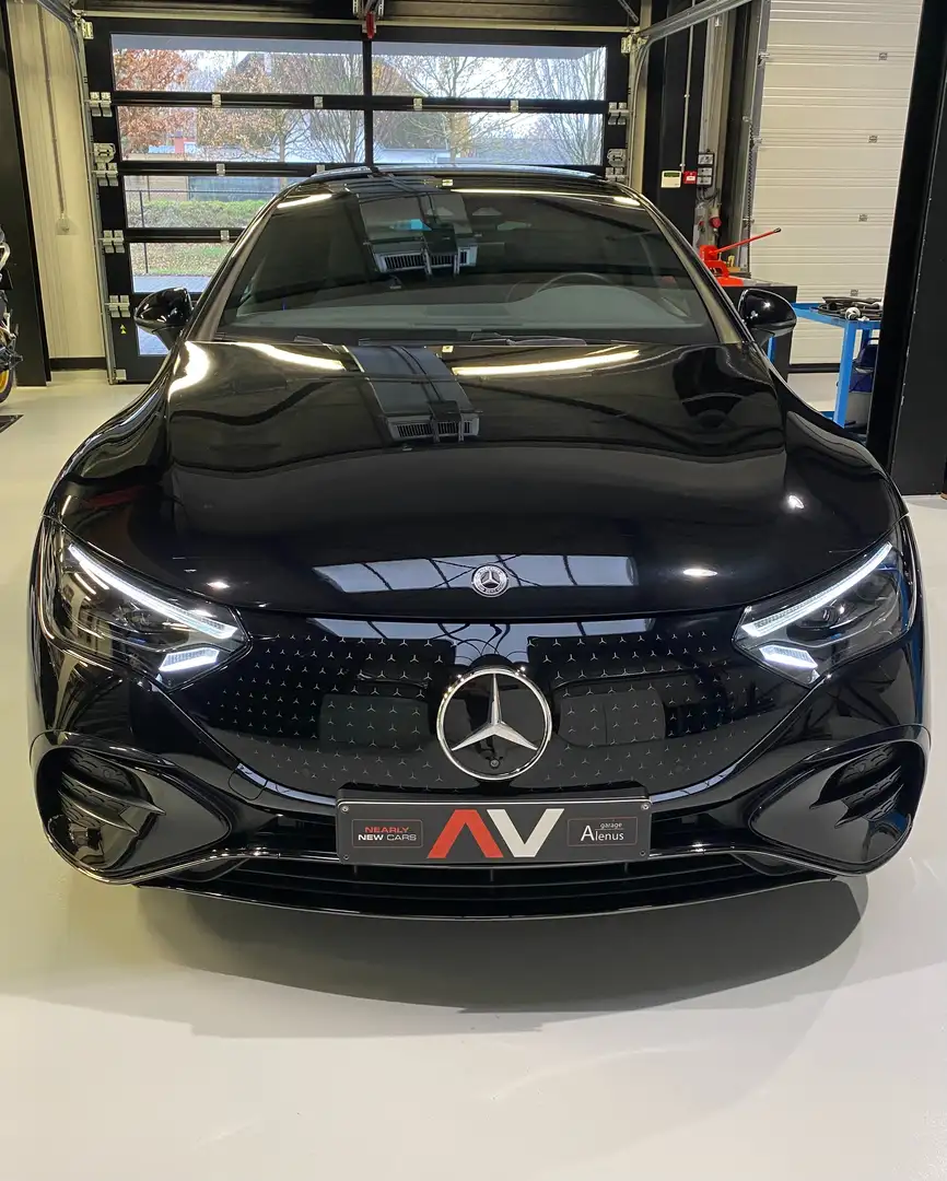 Mercedes-Benz EQE 300 AMG NIGHT Airmatic/Hyperscr./Burmester/Leder/Trekh Noir - 2