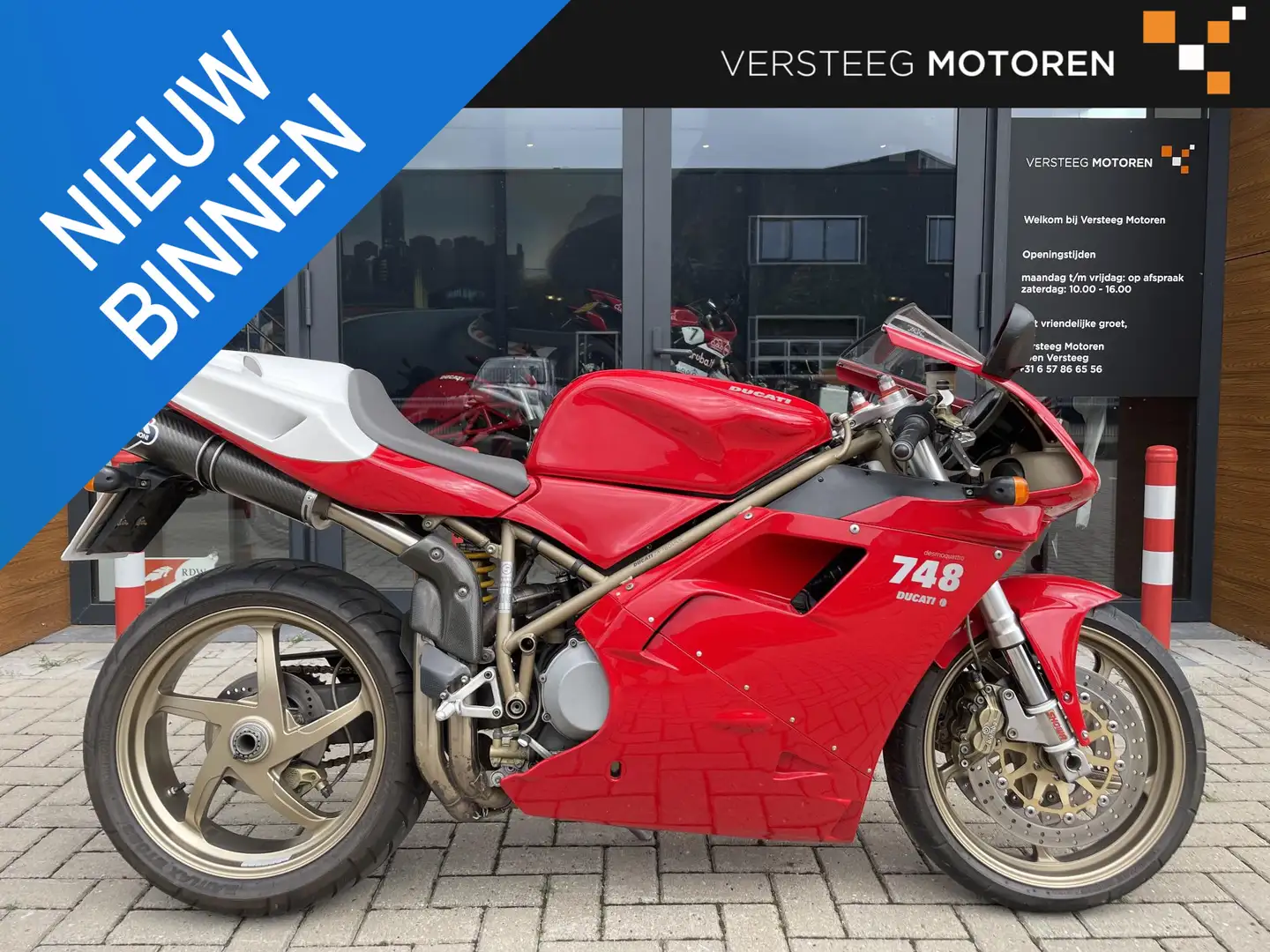 Ducati 748 S Monoposto Termignoni # riemen vervangen Rouge - 1