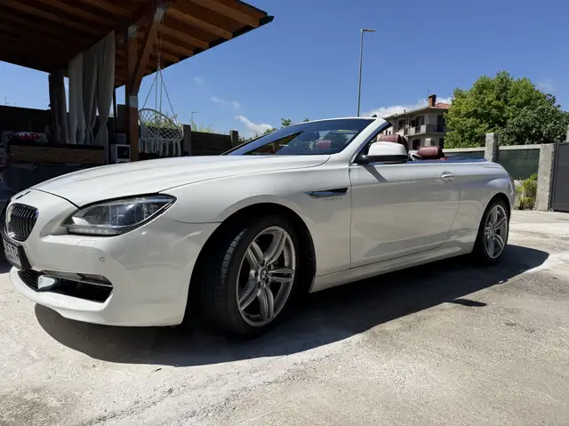 BMW 650 650i Cabrio xdrive Futura auto