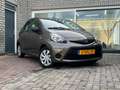 Toyota Aygo 1.0 VVT-i Now Cool Edition Bruin - thumbnail 2
