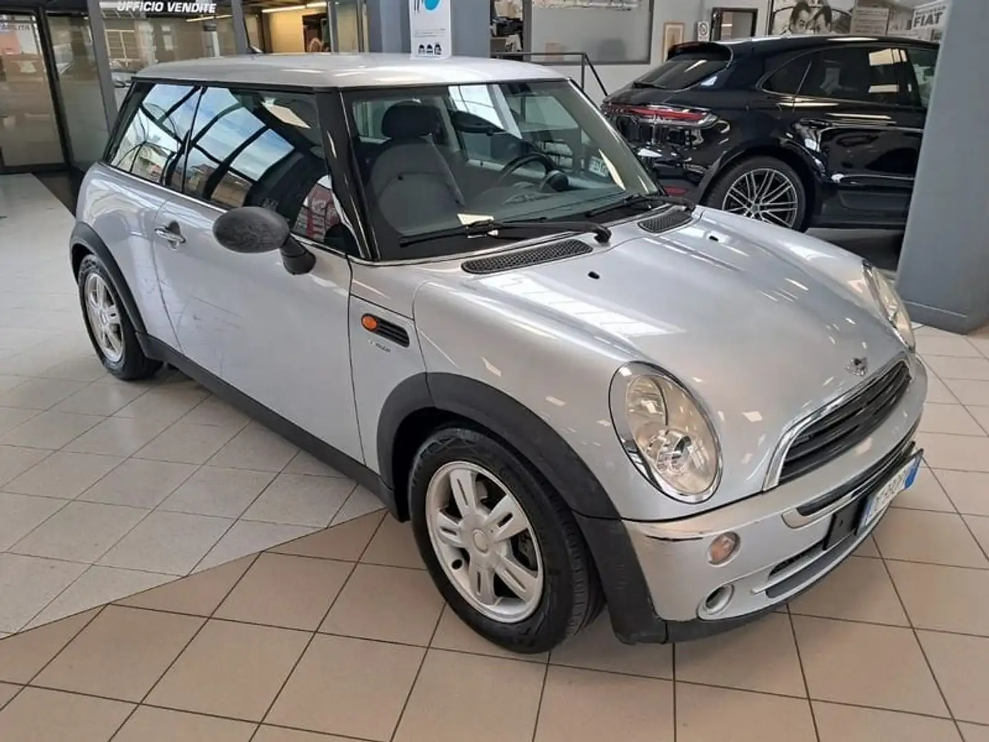 MINI One Mini 1.6 16V One de luxe Gris - 1