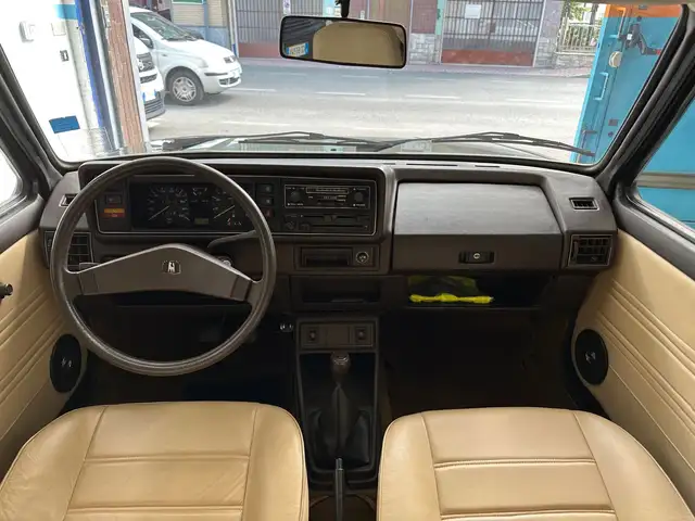 Volkswagen Golf view 12