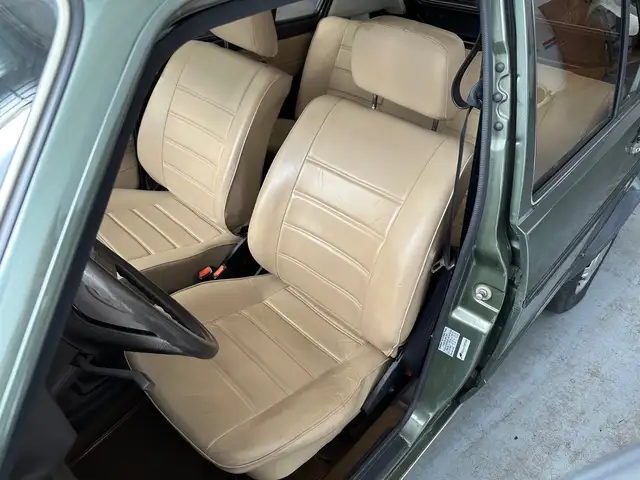 Volkswagen Golf view 10