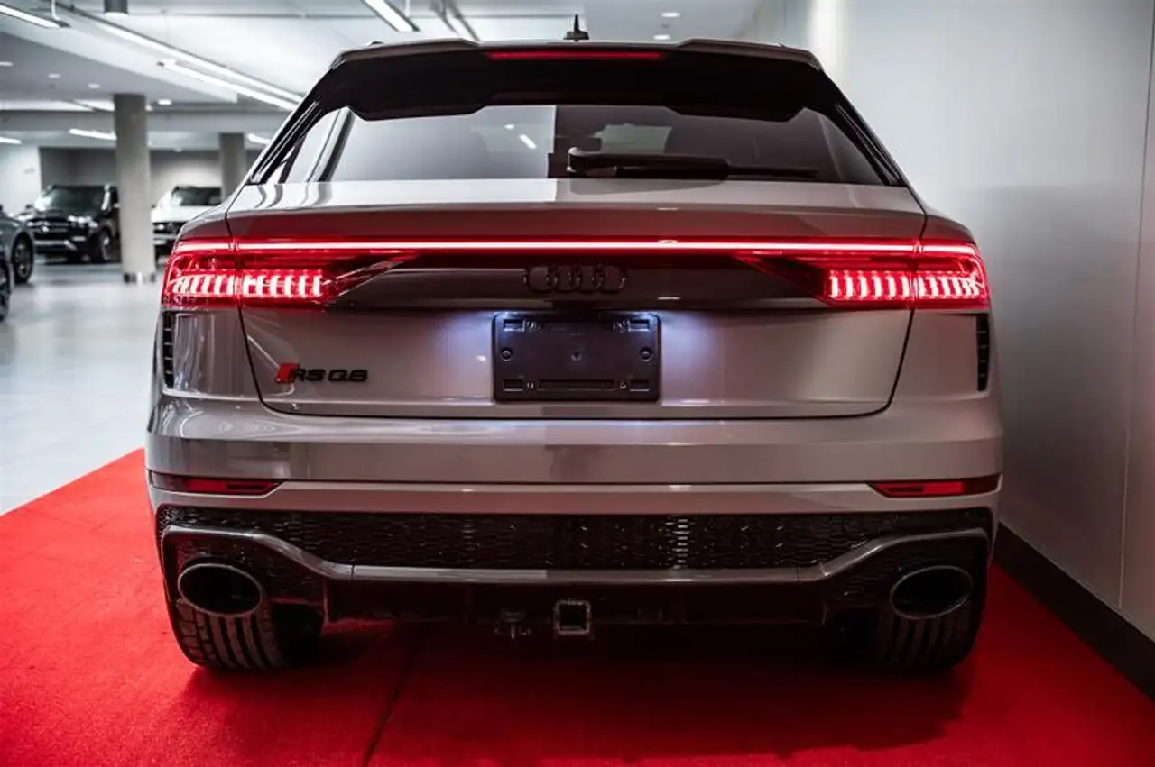 Audi RS Q8 fotografie Audi RS Q8