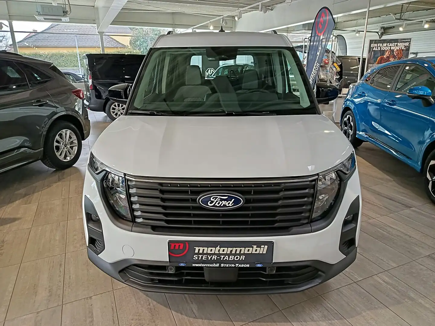 Ford Tourneo Courier 1,0 EcoBoost Titanium Aut. Weiß - 2