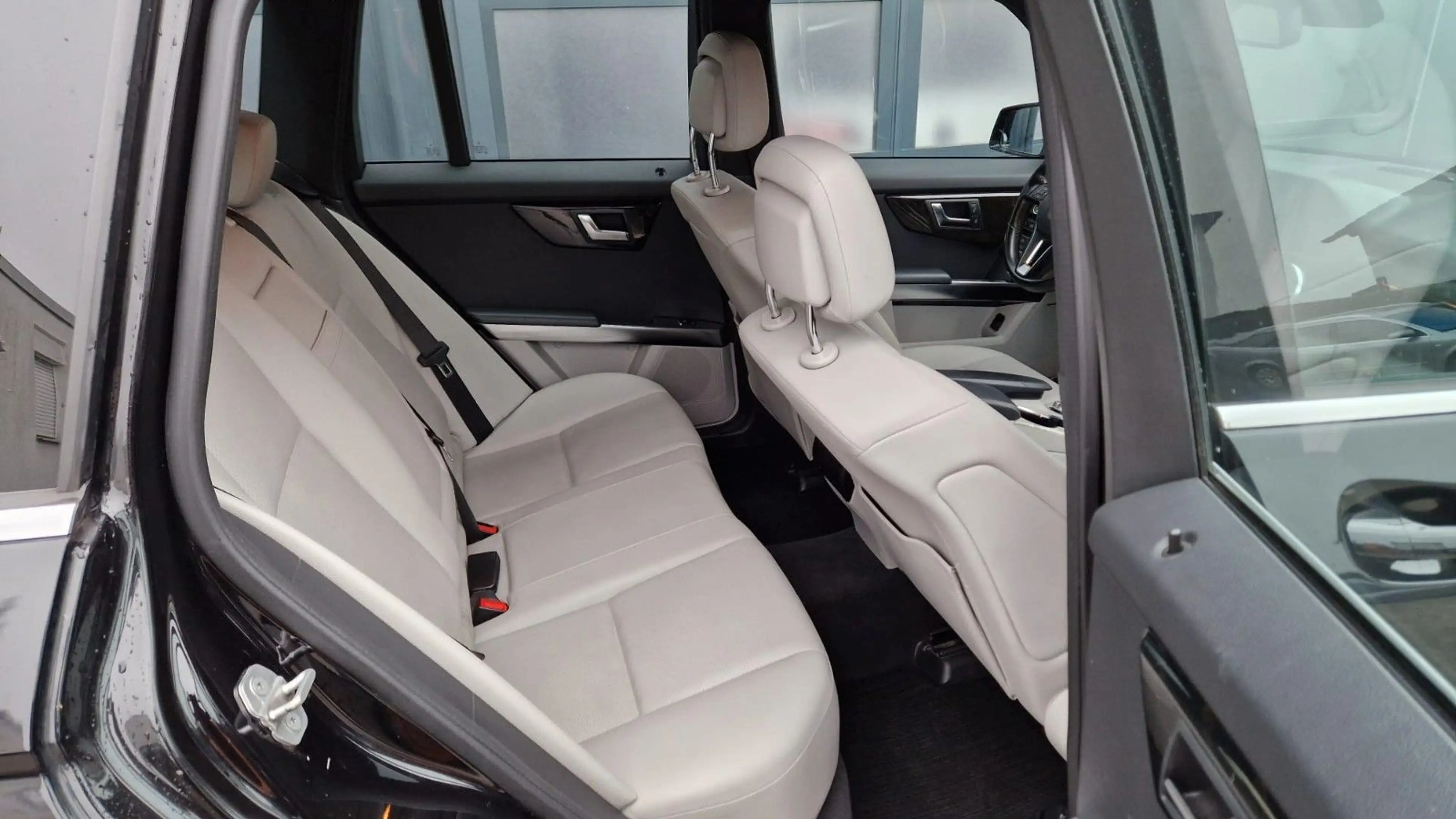 Mercedes-Benz GLK 350 CDI 4Matic Leder Pano Standheiz Facelift — photo 14