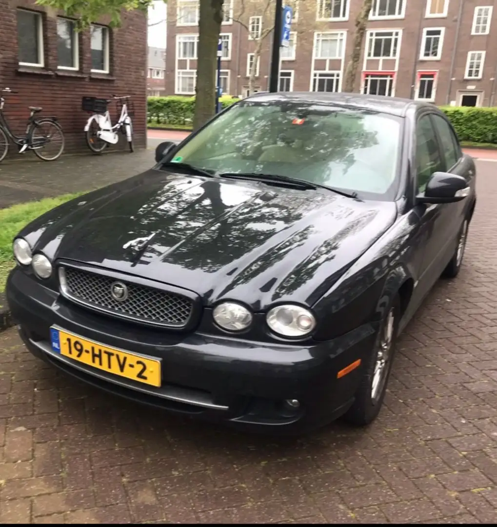 Jaguar X-Type 2.5 V6 4x4 Aut. Executive Negru - 1