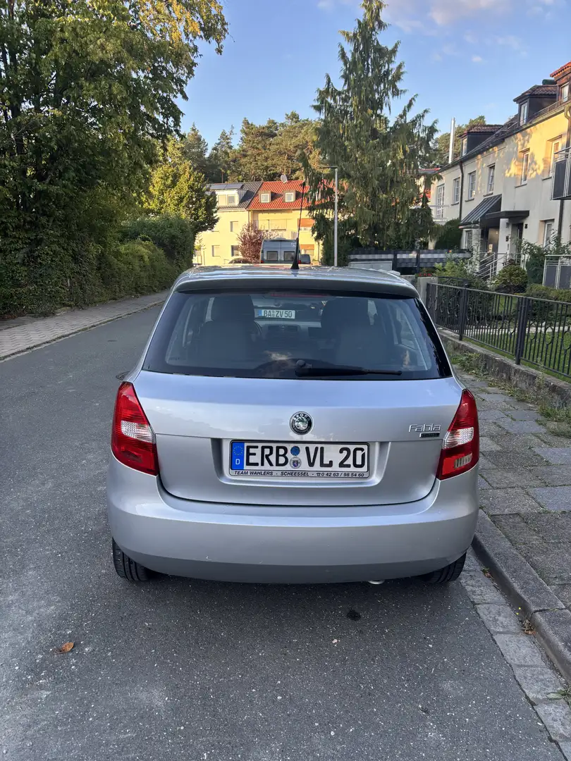 Skoda Fabia 1.2 HTP Combi - 2