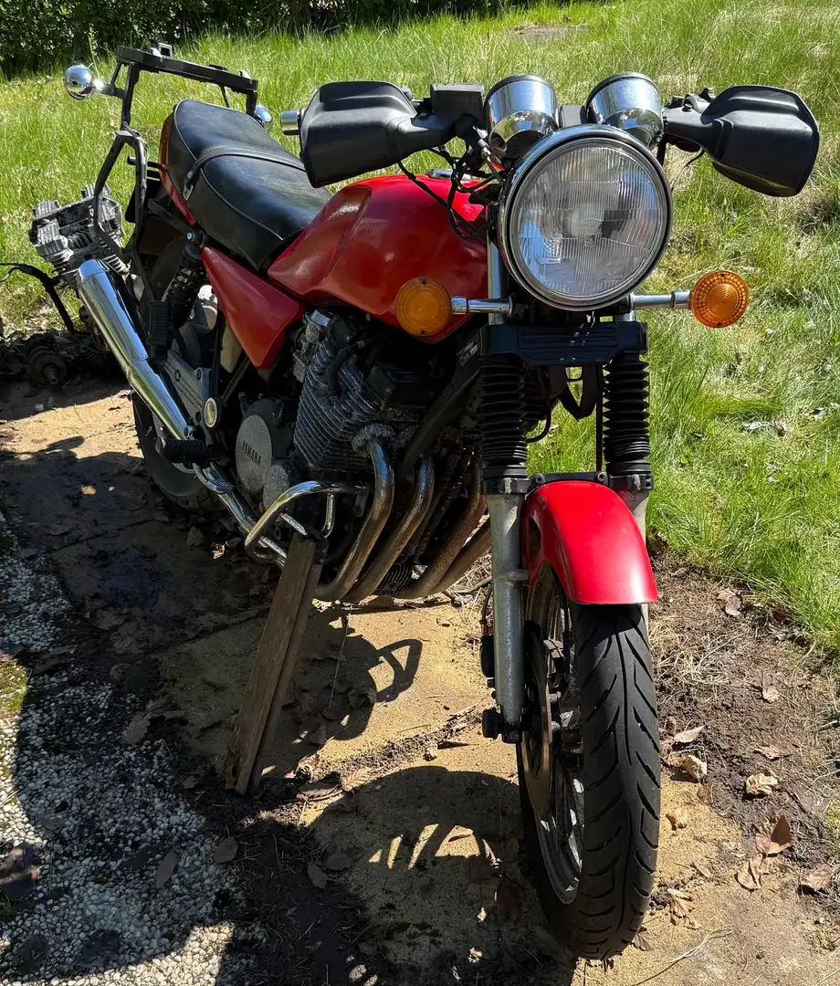 Yamaha XJ 650 Red - 2