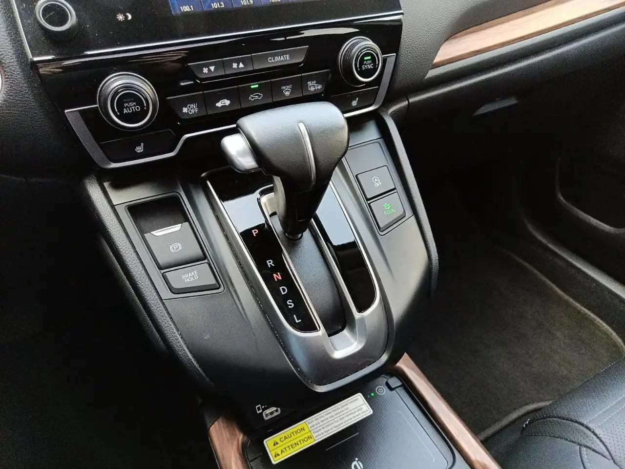 Honda CR-V снимка Honda CR-V