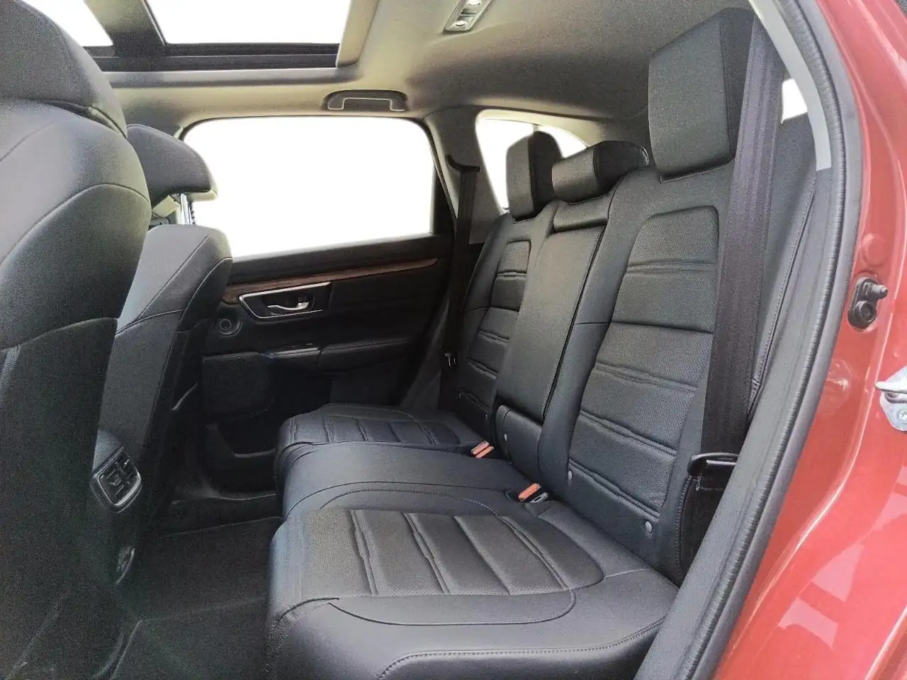 Honda CR-V снимка Honda CR-V