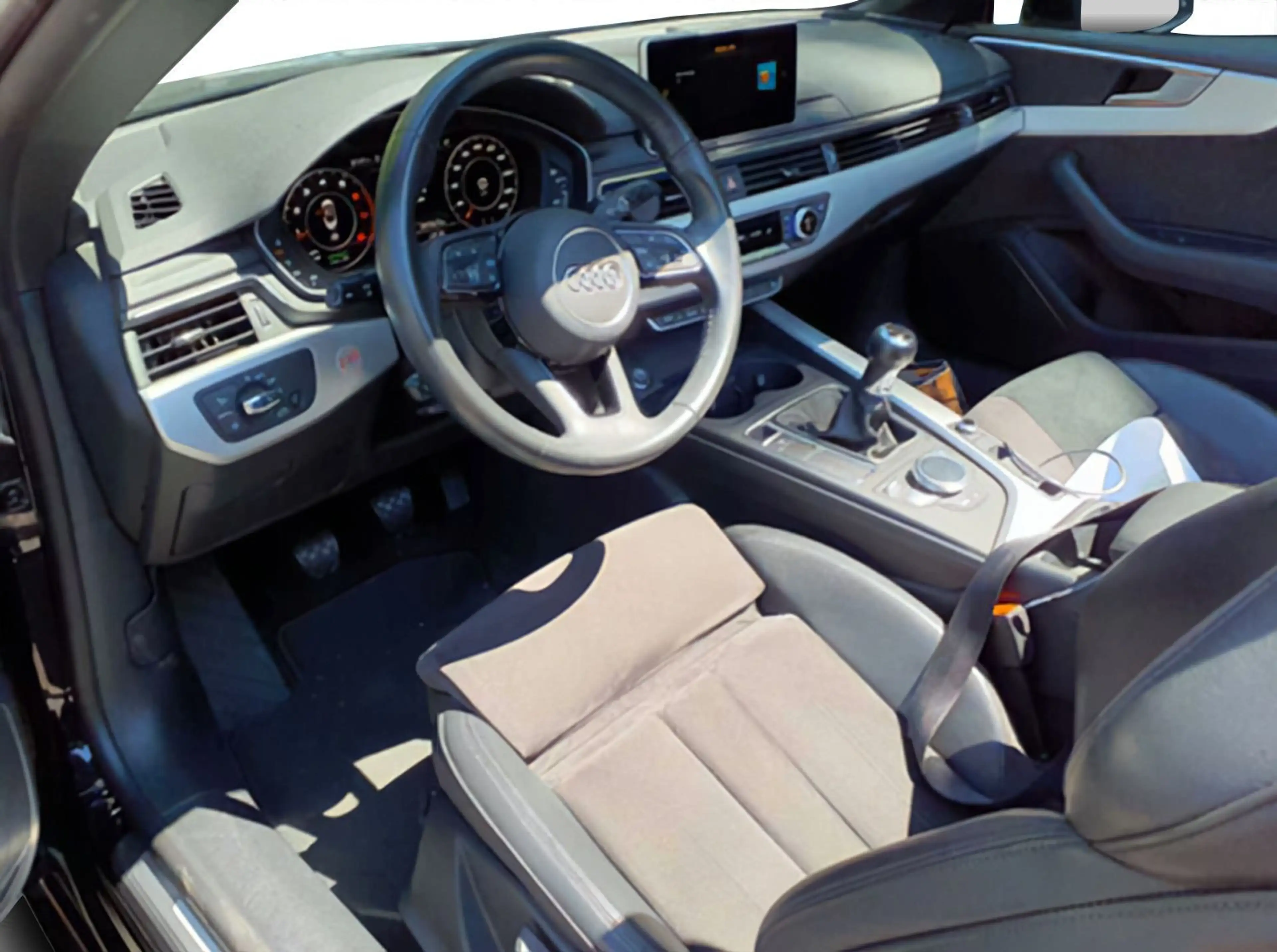 Audi A5 TFSI 6-GangNAVI*SHZ* — photo 4