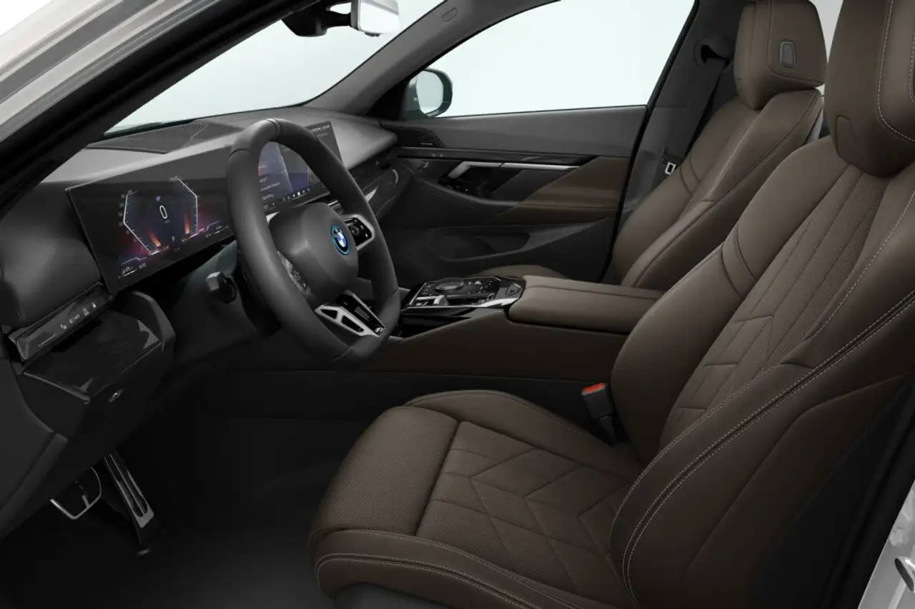 BMW 5 Series 2026