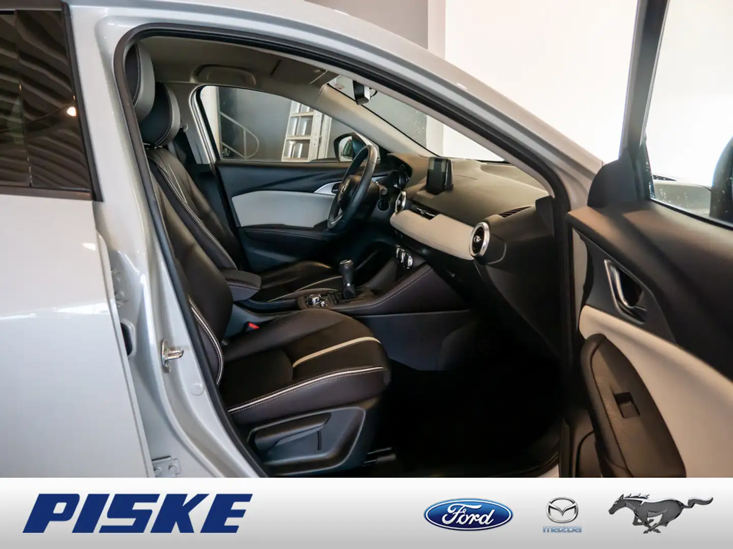 Mazda CX-3 KANGEI LEDER SHZ KAMERA NAVI FSE HUD LED Blanc - 2