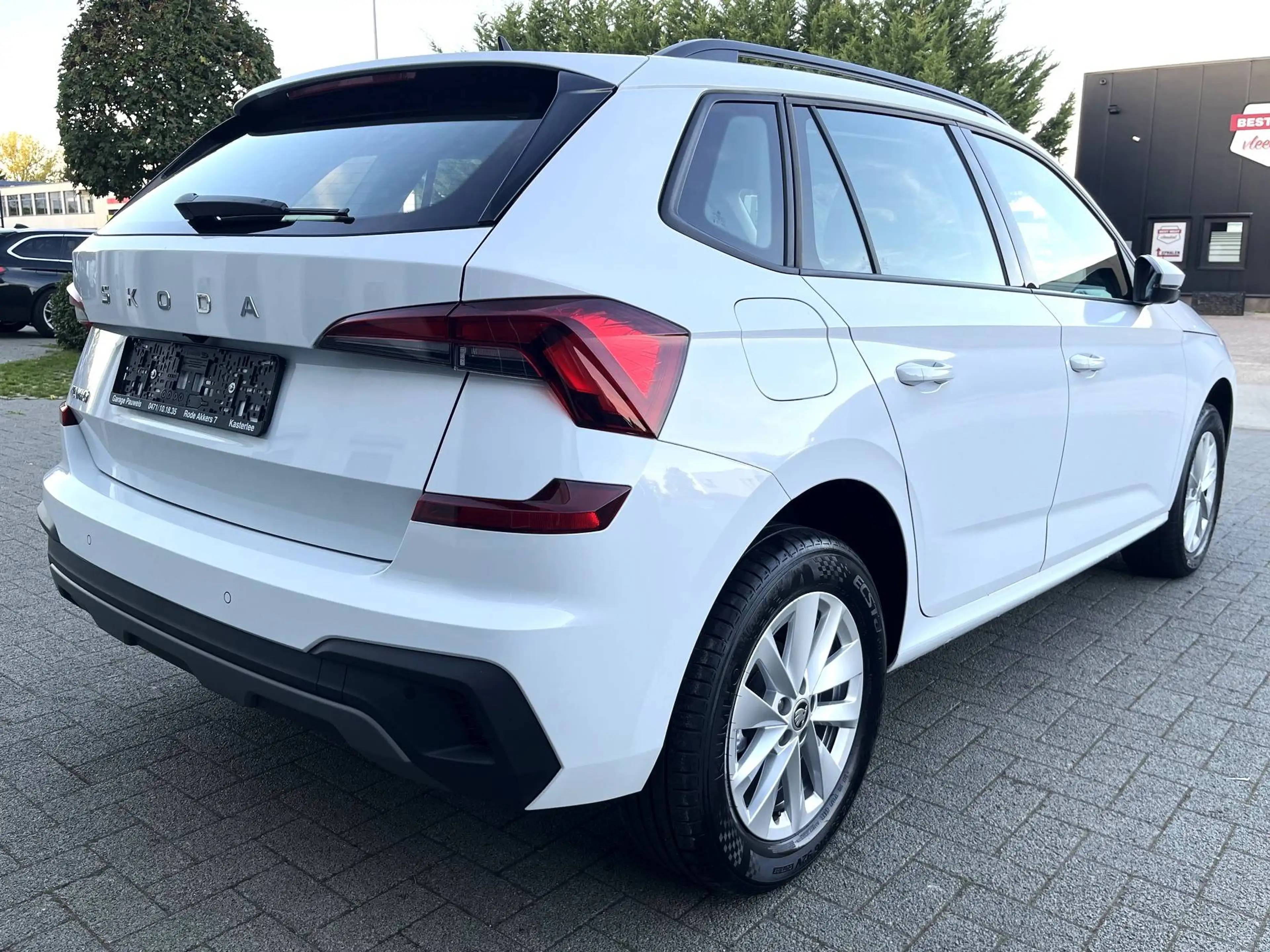 Skoda Kamiq TSI Family Vele opties * IN NIEUWSTAAT ! * EN ETAT NEUF ! — photo 2