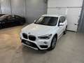 BMW X1 xDrive18d Sport Line Aut.*Kamera*Navi*Sitzheizug* Weiß - thumbnail 4
