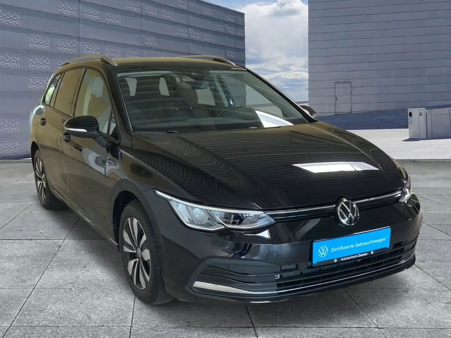 Volkswagen Golf VIII Variant 1.5 eTSI MOVE DSG+SHZ+USB+DAB+ Klima Schwarz - 2