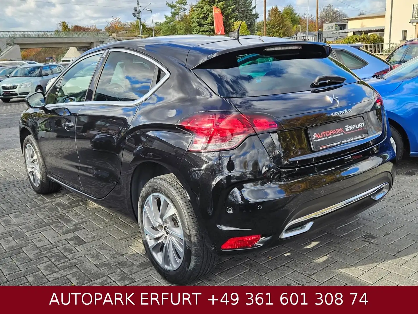 Citroen DS4 SoChic*Klima*Temp*Leder*StzH*Xenon*Navi*Mass Czarny - 2