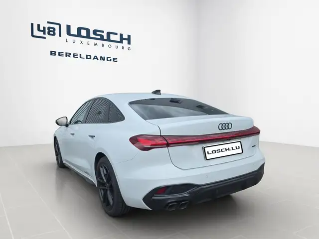 Audi A5 view 6