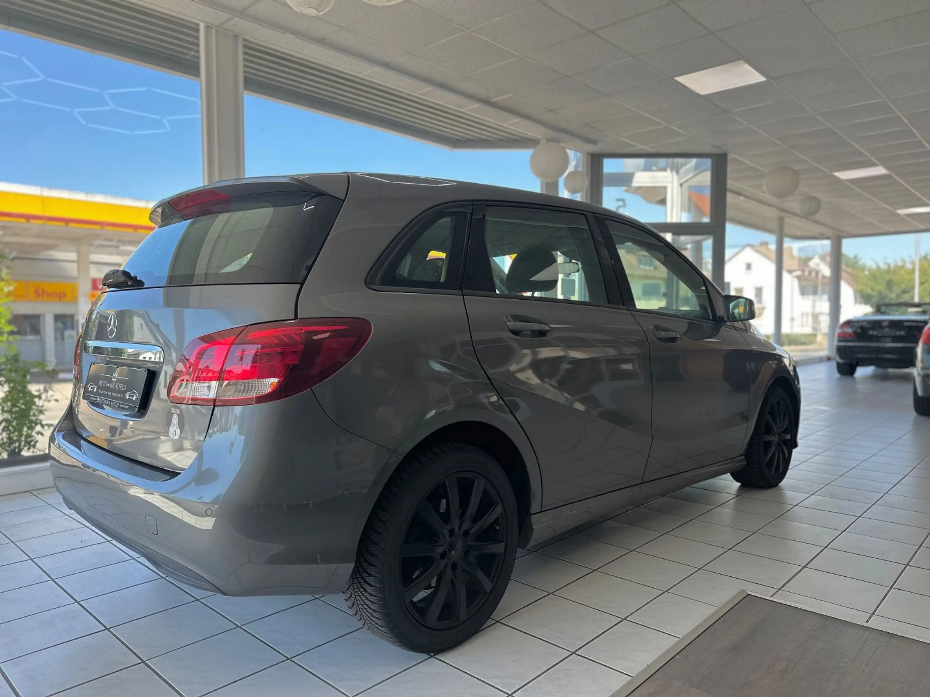 Mercedes-Benz B 180 CDI Klima Navi Sitzheizung — photo 6