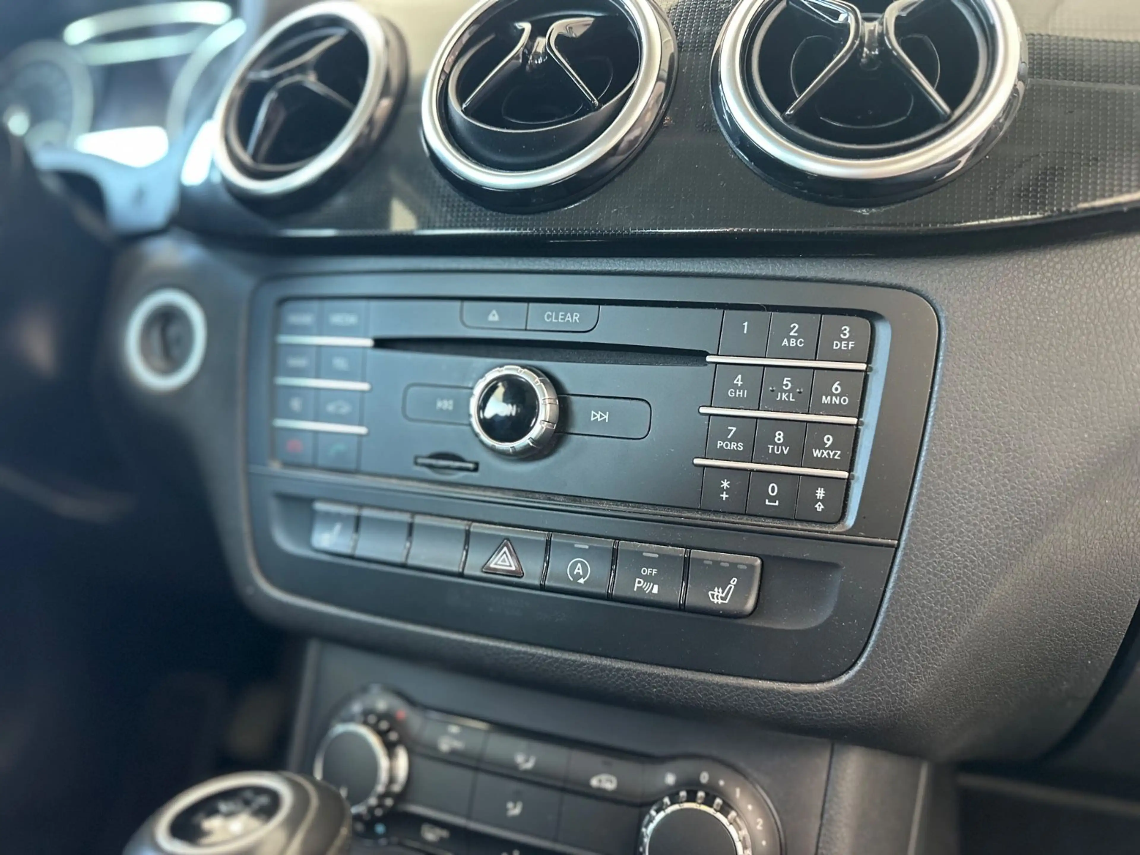 Mercedes-Benz B 180 CDI Klima Navi Sitzheizung — photo 14