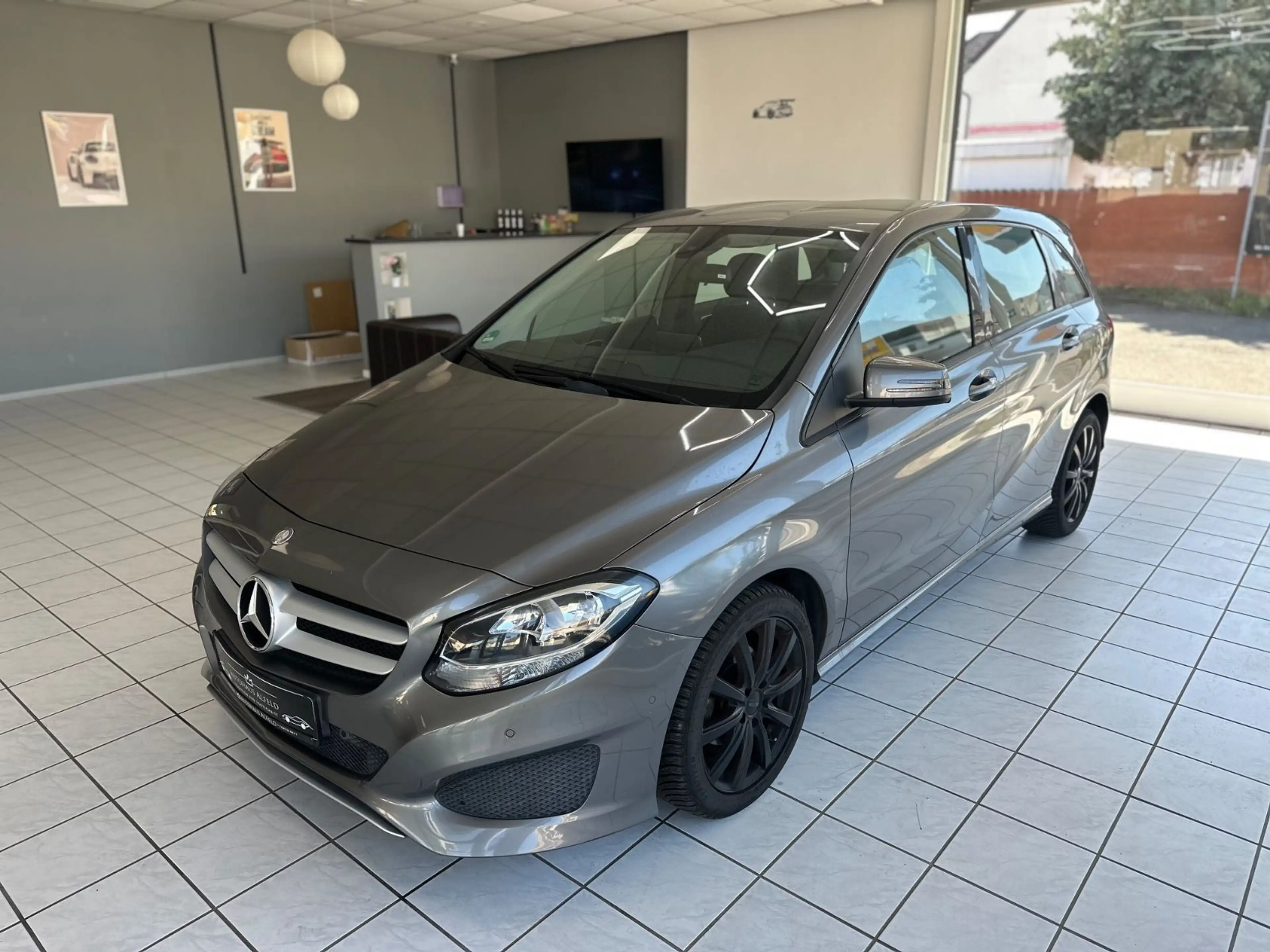 Mercedes-Benz B 180 CDI Klima Navi Sitzheizung — photo 3