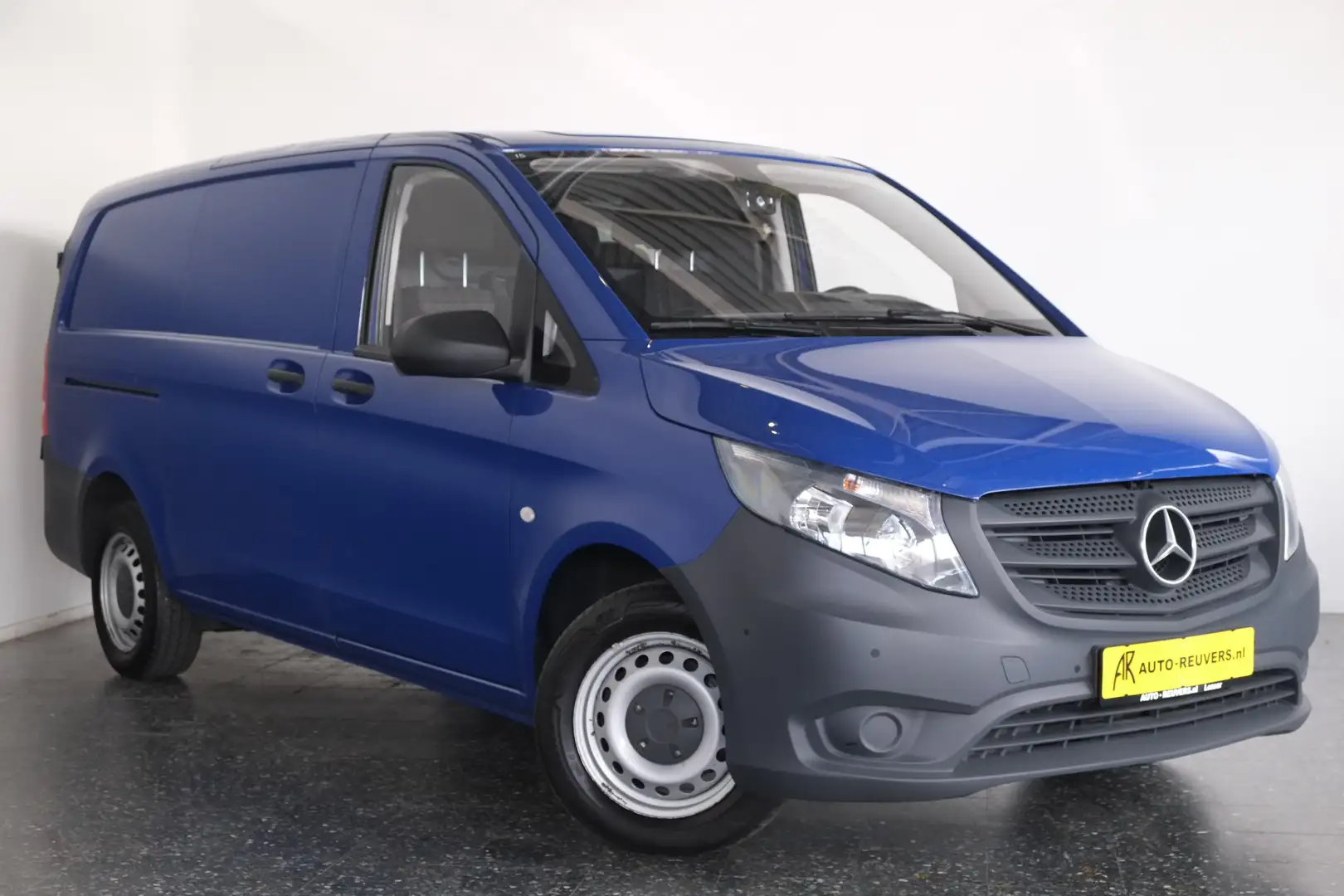 Mercedes-Benz Vito 114 CDI / Cruise Control / Bluetooth / PDC voor + Blauw - 2