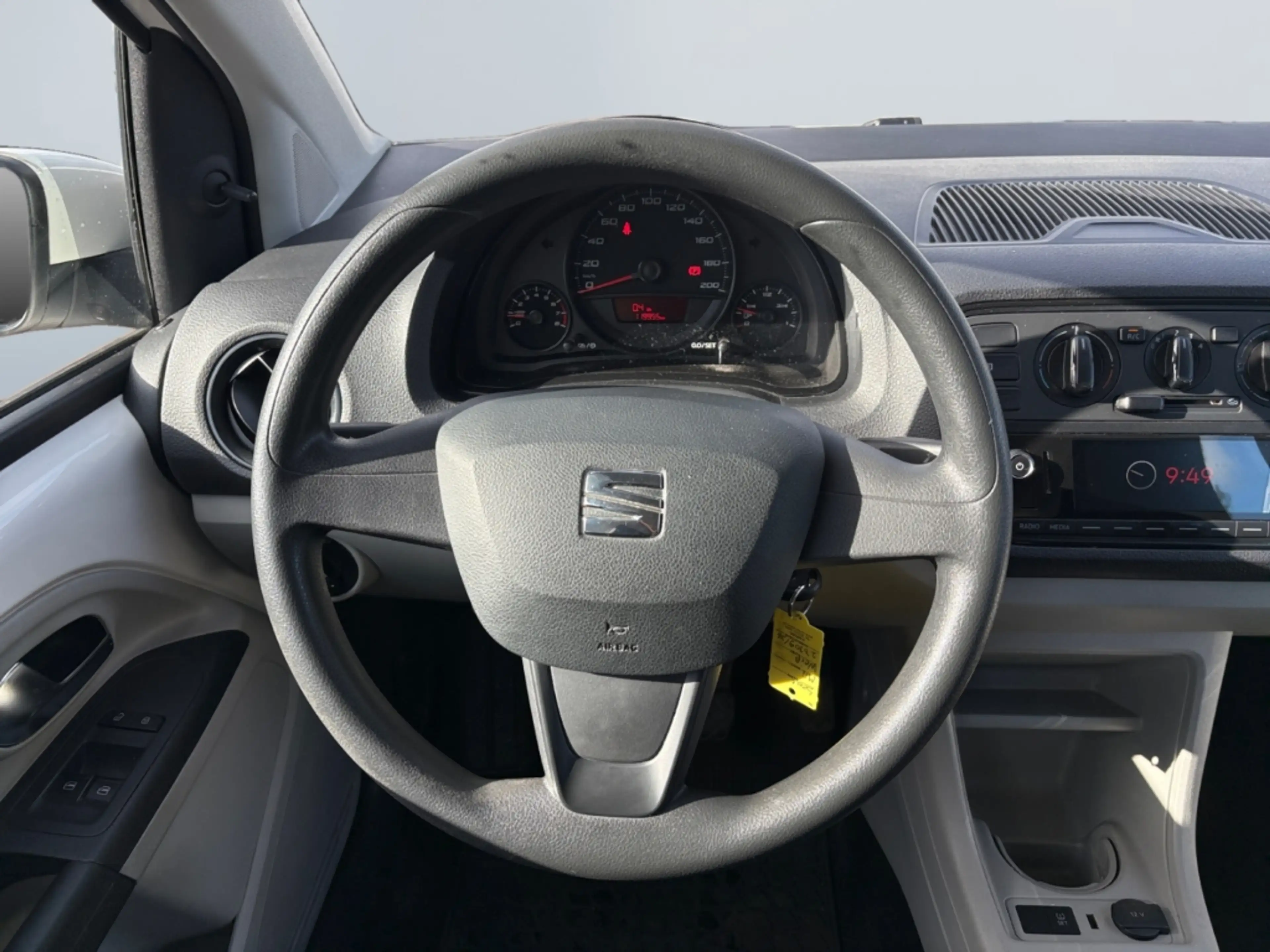SEAT Mii Style 1.0 — photo 12