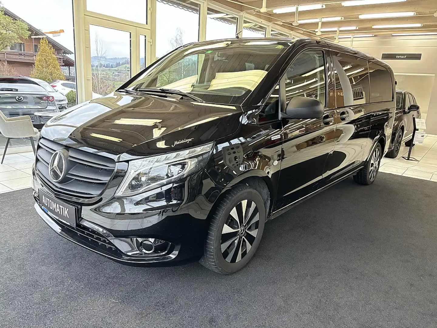 Mercedes-Benz Vito Tourer Select 116 CDI extralang 4x4 Aut. Black - 1