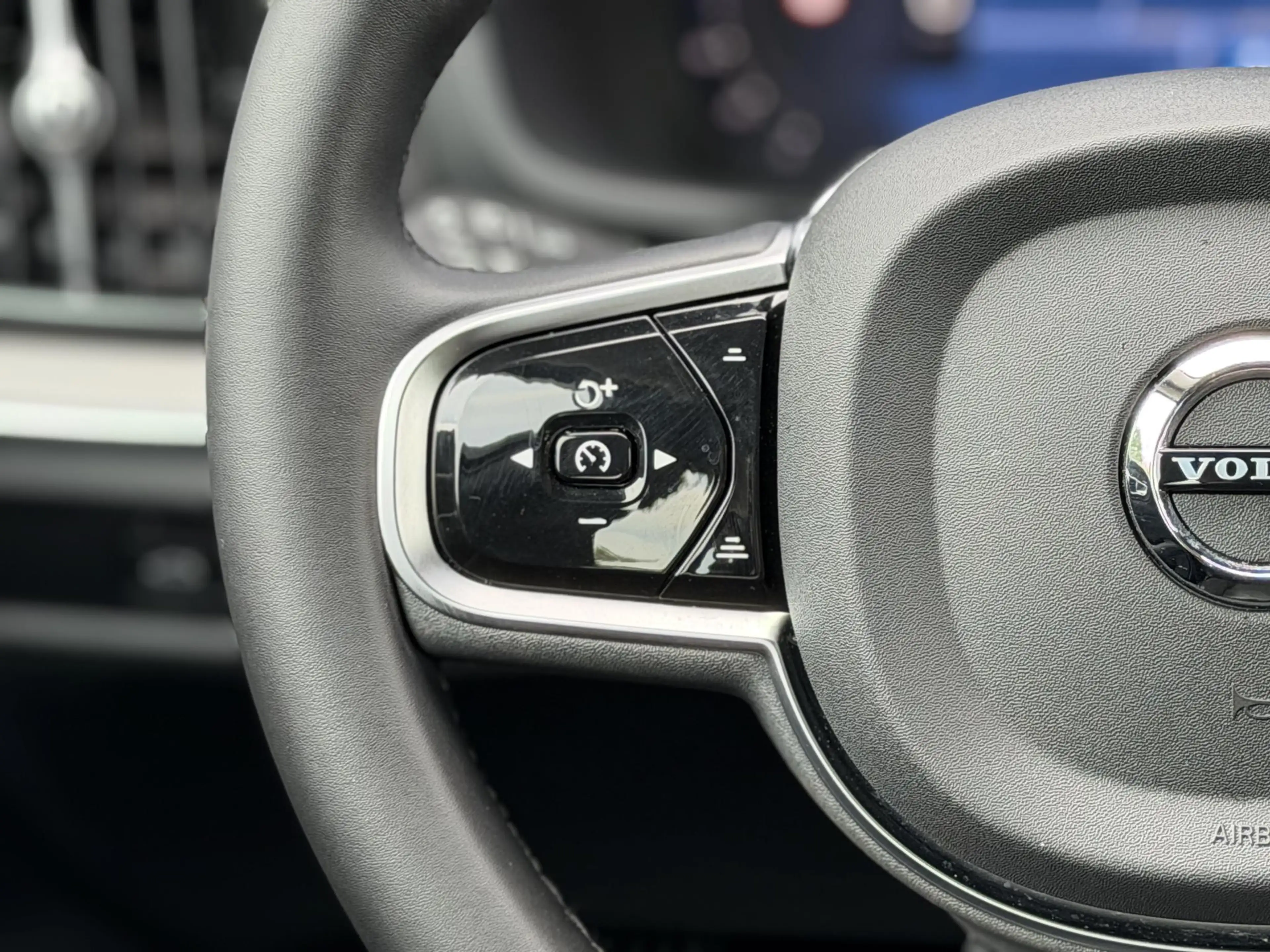 Volvo S60 2.0 Recharge T8 AWD 455PK Plus Bright |Schuif/kant — photo 15