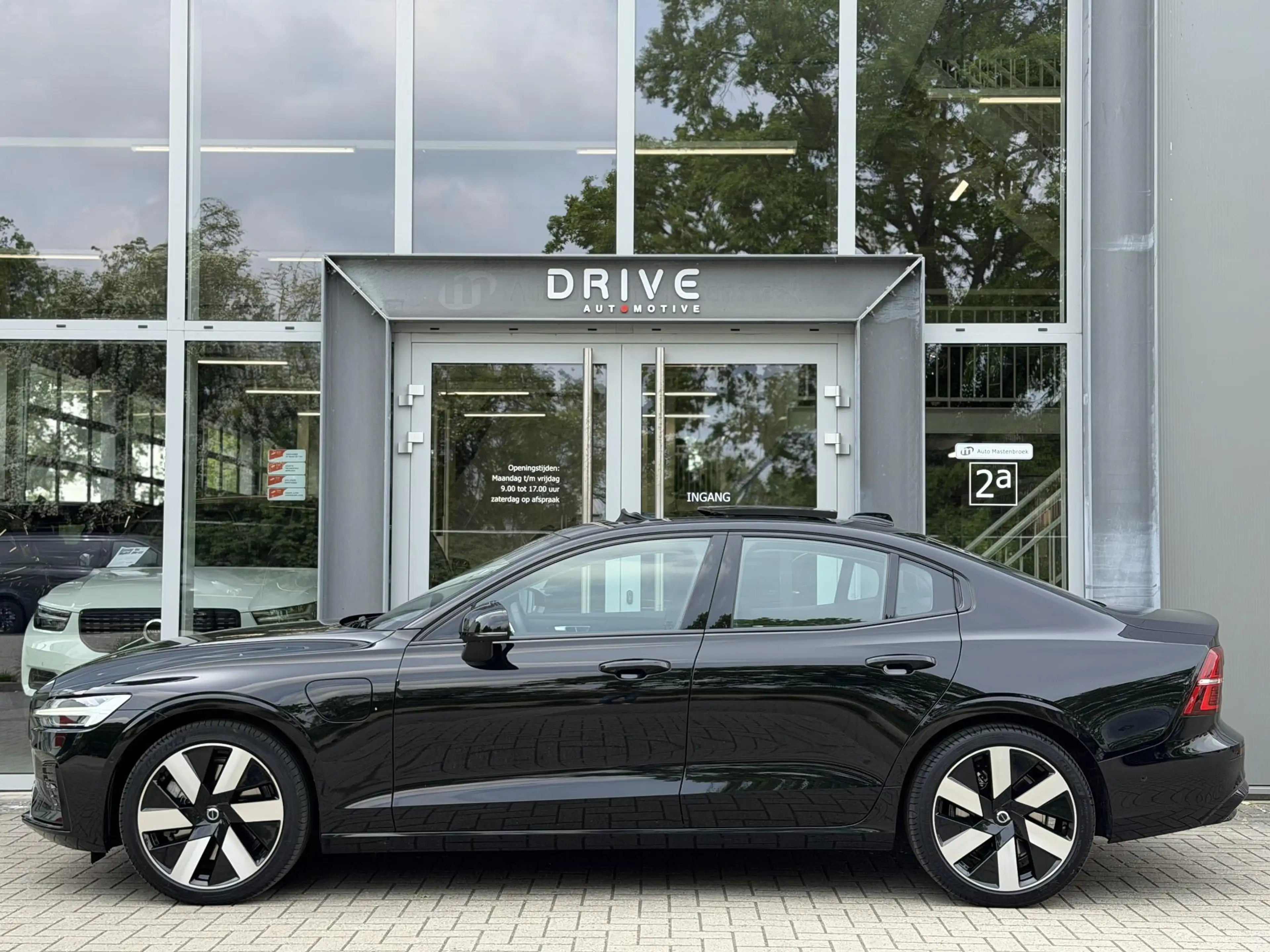 Volvo S60 2.0 Recharge T8 AWD 455PK Plus Bright |Schuif/kant — photo 32