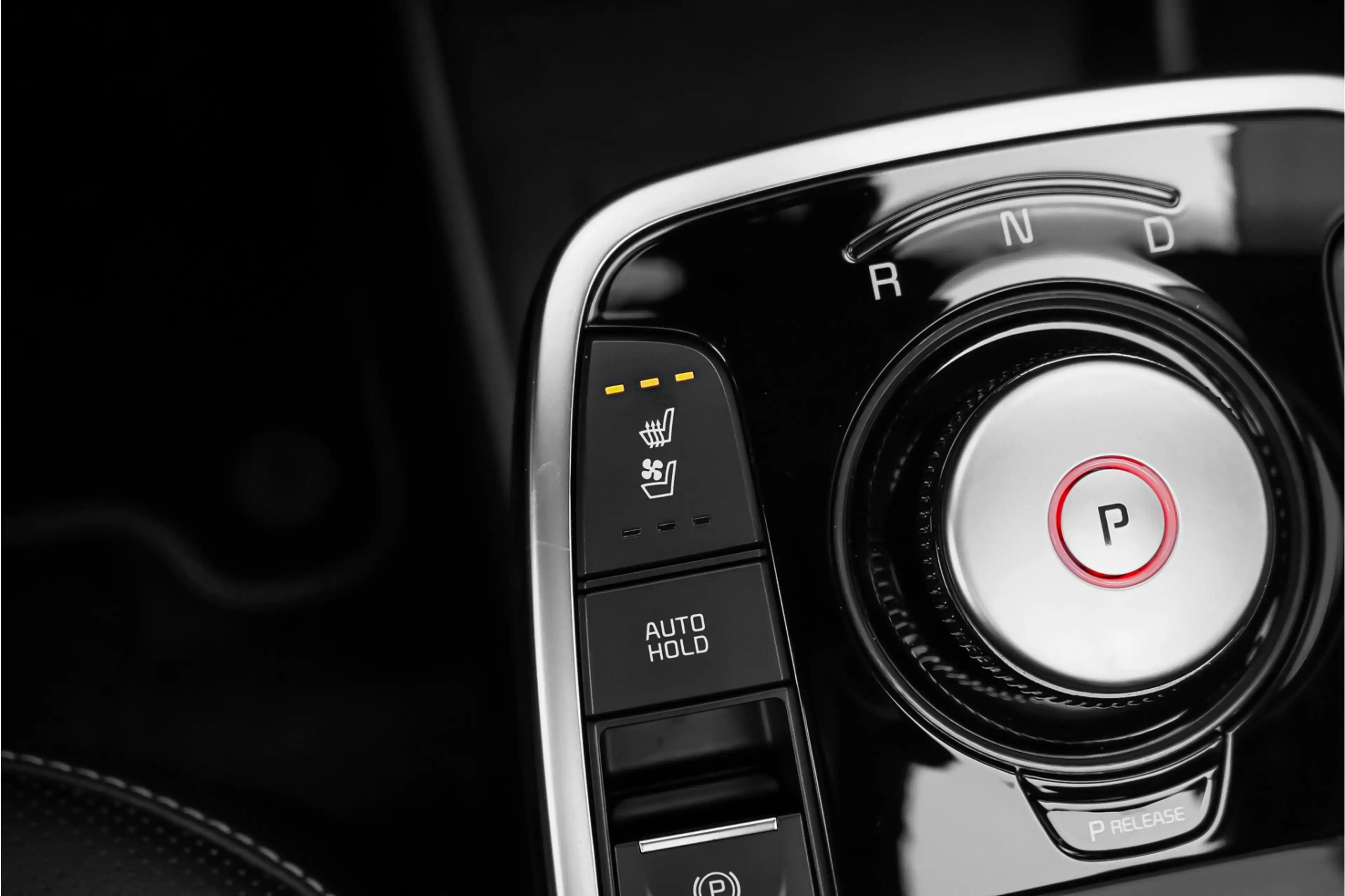 Kia e-Niro DynamicPlusLine 64 kWh Pano Leder ACC Stoelventila — photo 32