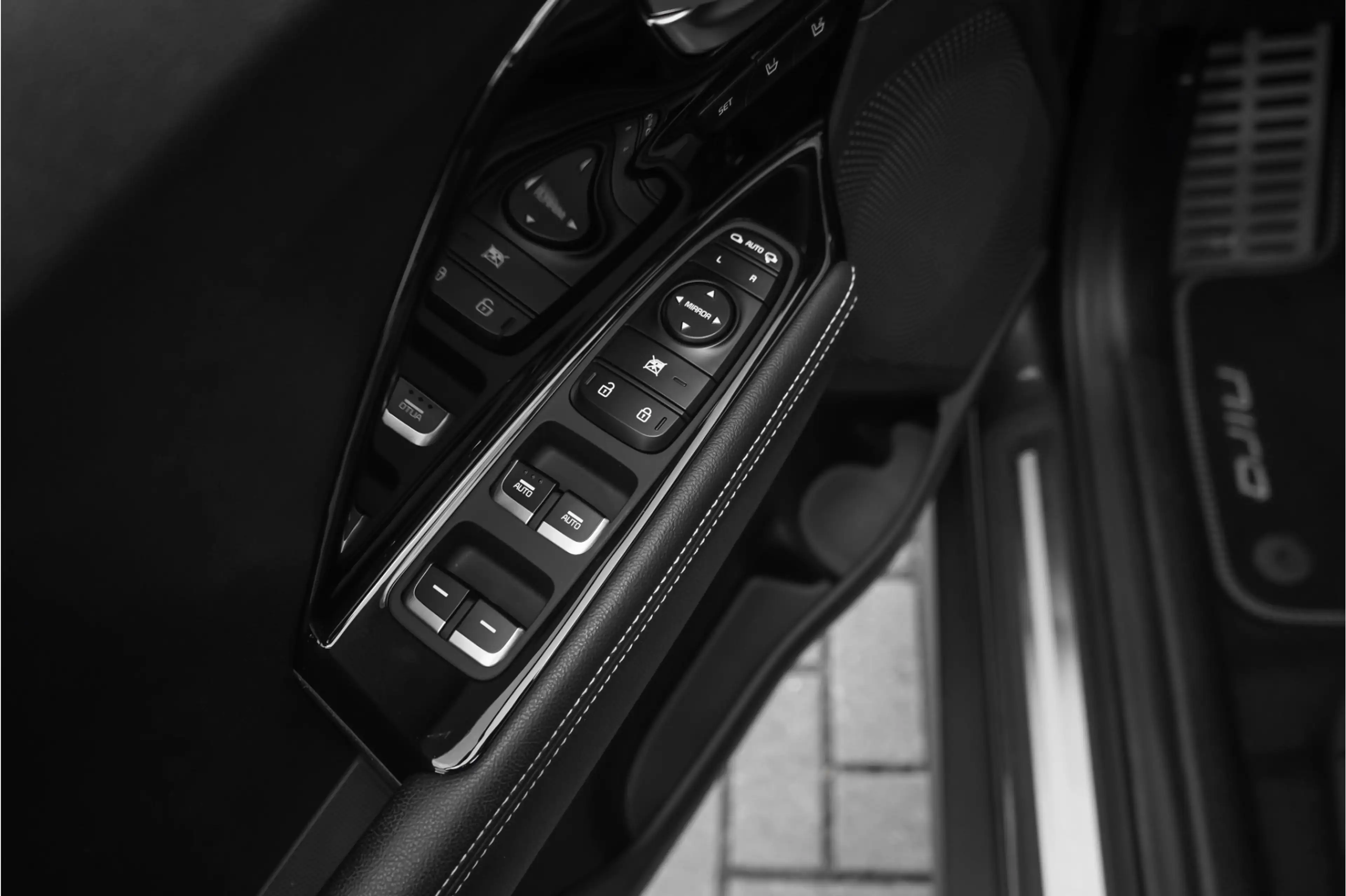 Kia e-Niro DynamicPlusLine 64 kWh Pano Leder ACC Stoelventila — photo 46