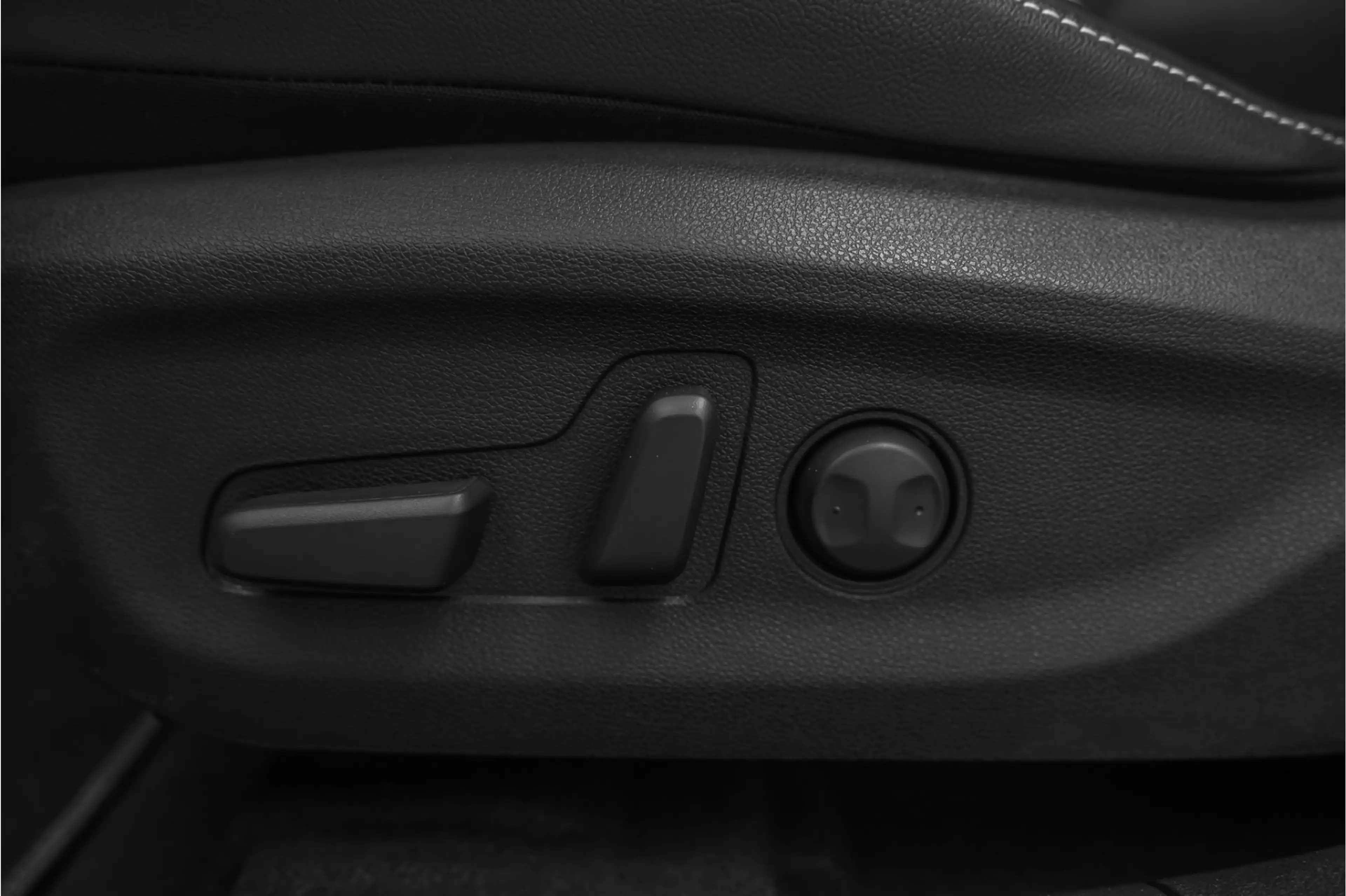 Kia e-Niro DynamicPlusLine 64 kWh Pano Leder ACC Stoelventila — photo 36