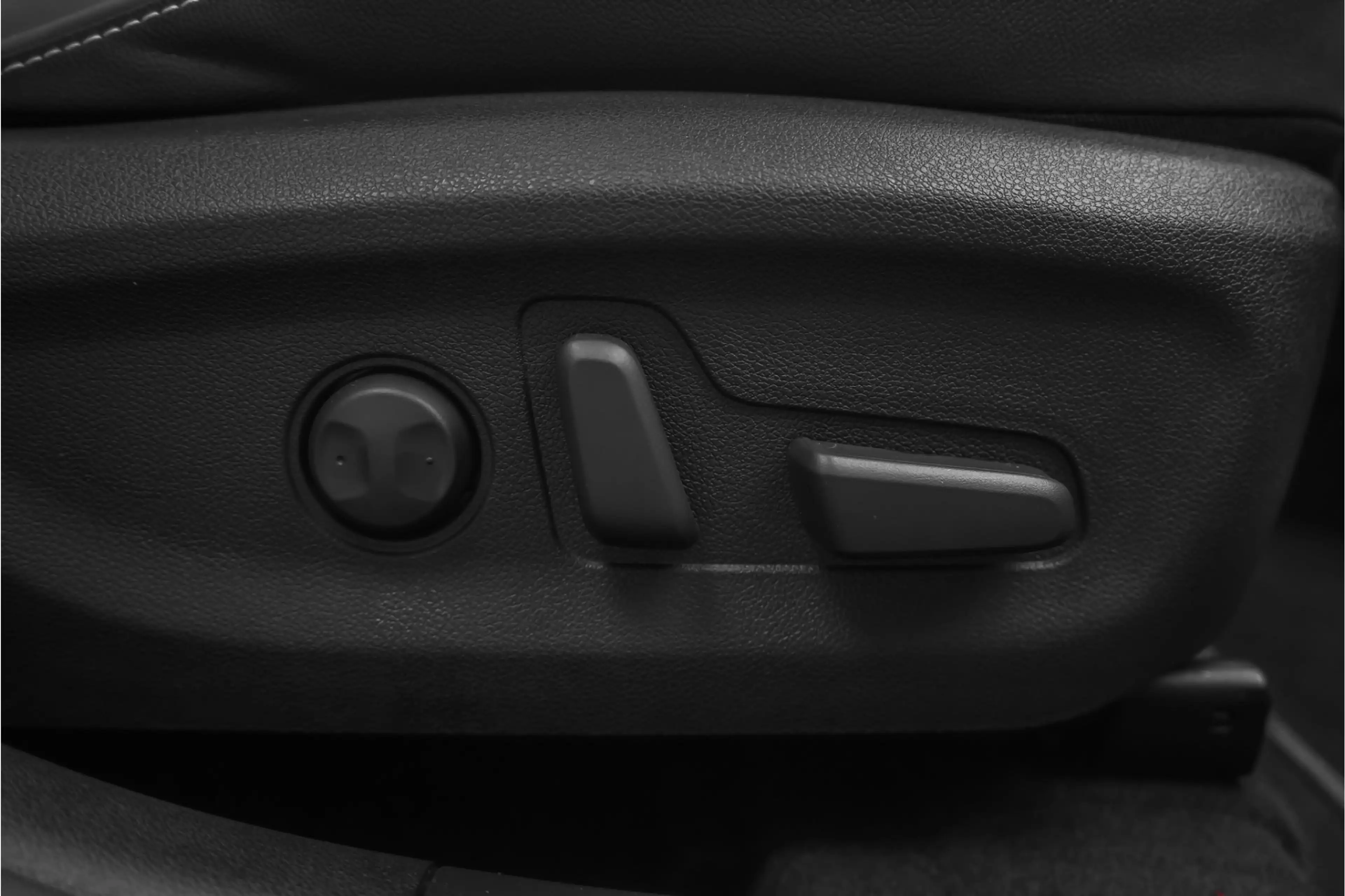Kia e-Niro DynamicPlusLine 64 kWh Pano Leder ACC Stoelventila — photo 38