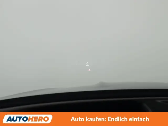 Mercedes-Benz Gle view 21