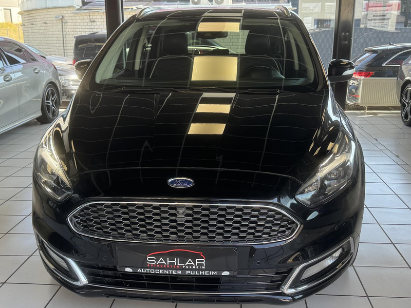 Ford S-Max Vignale°7-SITZER°SPUR°MATRIX°NAVI°AHK°ELKTRSITZE — photo 3