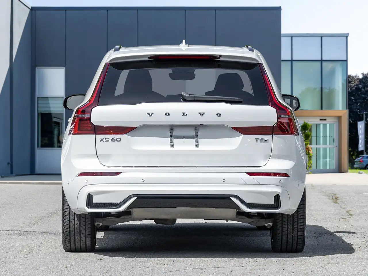 Volvo XC60 снимка Volvo XC60