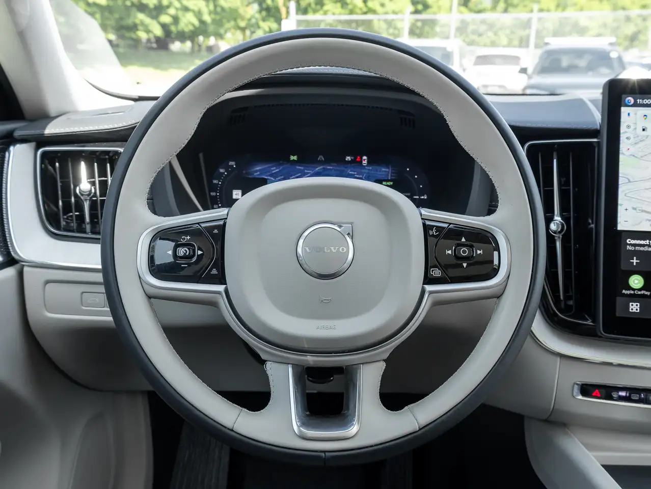 Volvo XC60 снимка Volvo XC60