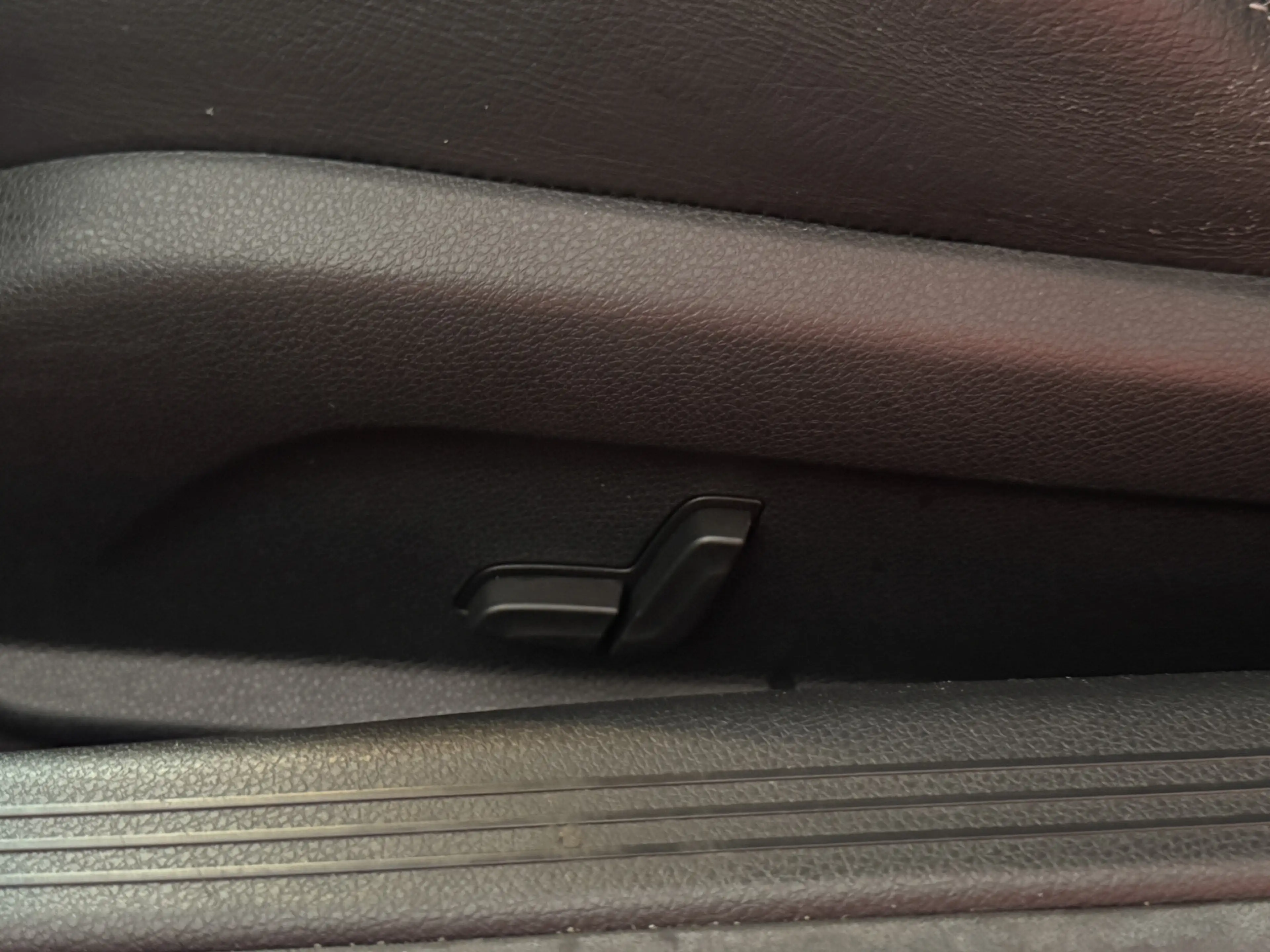 Mercedes-Benz C 220 Coupé d Premium Plus | AMG | Burmester | HUD | — photo 12