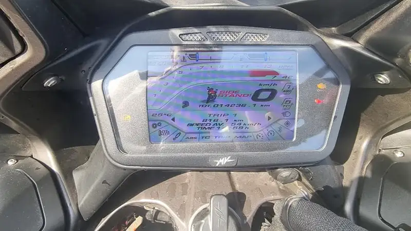 MV Agusta Turismo Veloce 800 - foto 6