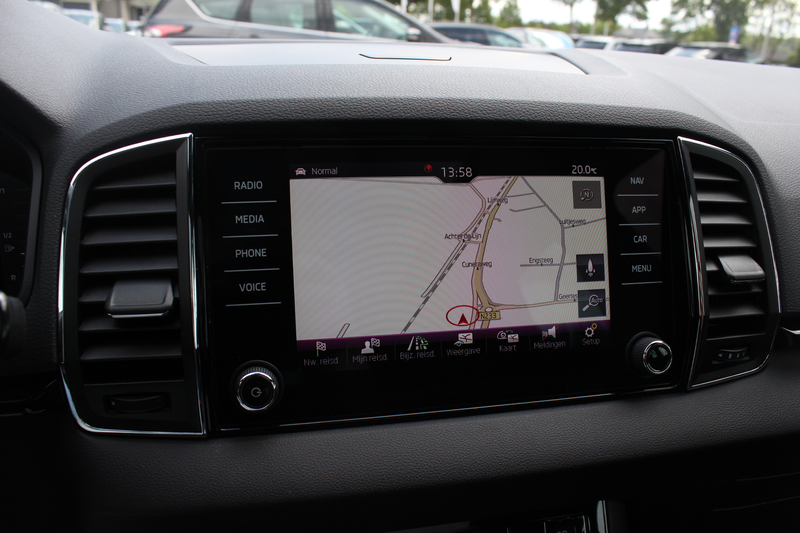 Skoda Karoq 2.0 TSI 4x4 Sportline Business / NL Auto! / Trekha — photo 23