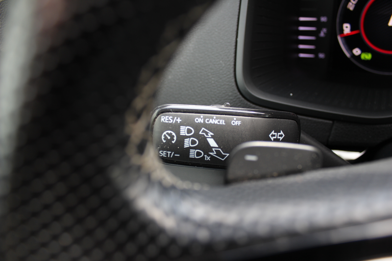 Skoda Karoq 2.0 TSI 4x4 Sportline Business / NL Auto! / Trekha — photo 31