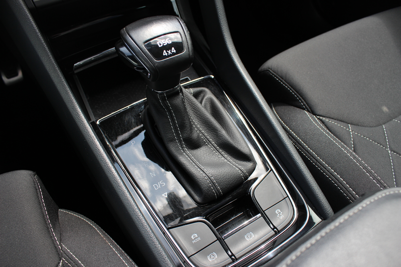 Skoda Karoq 2.0 TSI 4x4 Sportline Business / NL Auto! / Trekha — photo 29